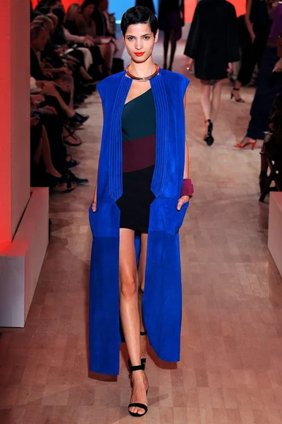 Look 36